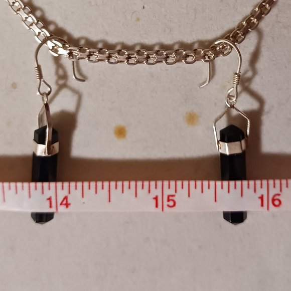 Hand Crafted 90s Vintage Sterling Silver and Onyx Earrings - Picture 7 of 8